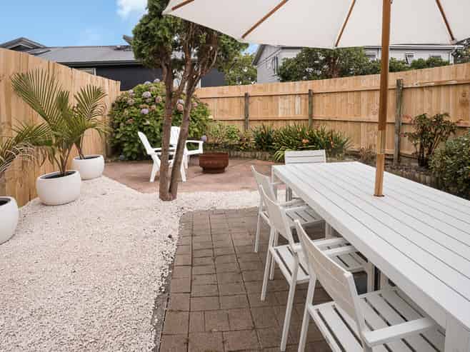 3/83 Centreway Road, Orewa