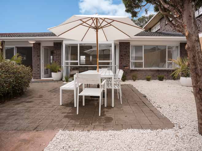 3/83 Centreway Road, Orewa