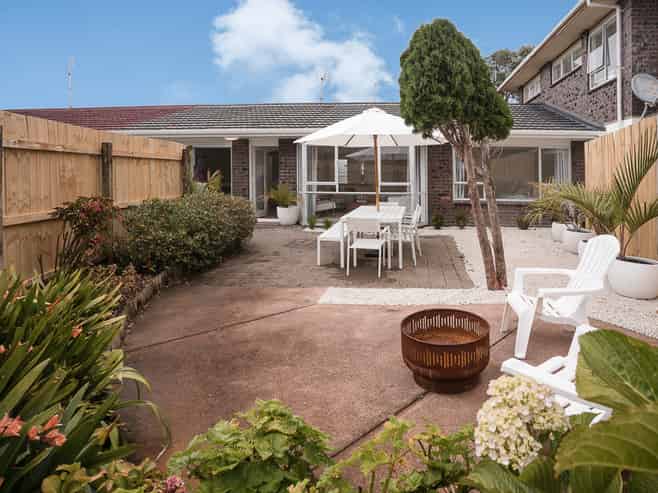 3/83 Centreway Road, Orewa