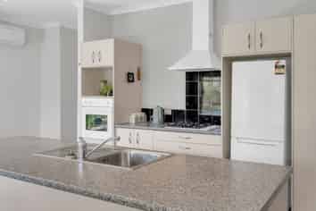 8 Victoria Court, Feilding