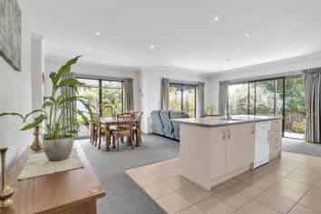 8 Victoria Court, Feilding