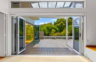 42 Woodstock Road, Forrest Hill