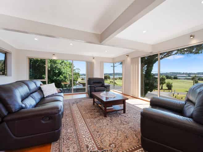 7A Waterfront Road, Mangere Bridge