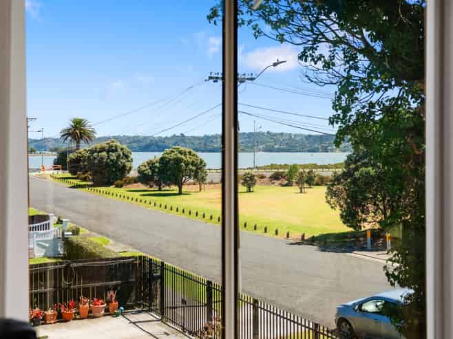 7A Waterfront Road, Mangere Bridge
