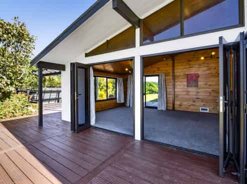 110 Fairfield Road, Hawera