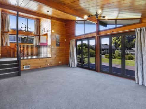 110 Fairfield Road, Hawera