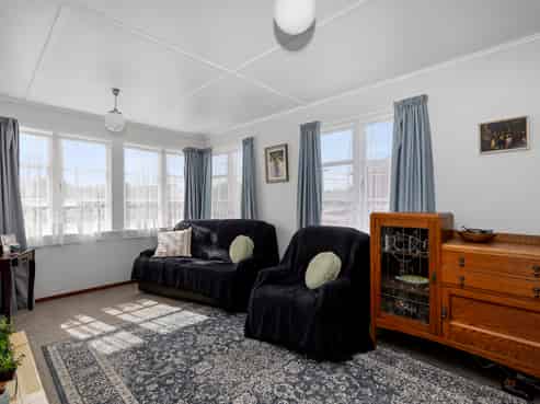 114 Judd Crescent, Naenae