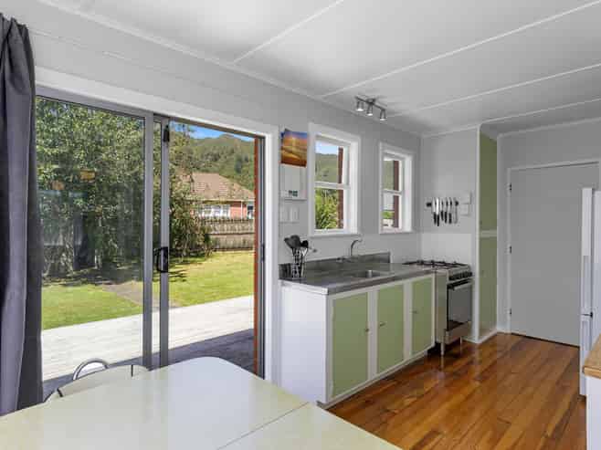 114 Judd Crescent, Naenae
