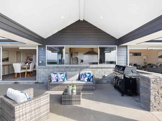 108a Paparata Road, Bombay