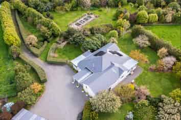 1832 State Highway 2, Greytown