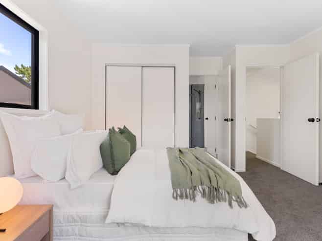 1/58 James Evans Drive, Northcote