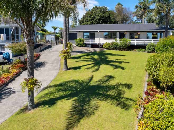 80 Torkar Road, Clarks Beach