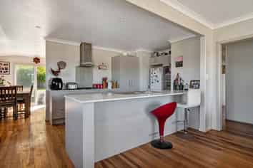 29 Simons Street, Moturoa