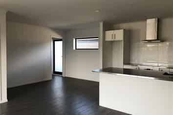 6A Brown Avenue, Carterton