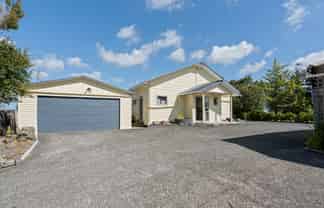 174 Kaipara Coast Highway, Helensville