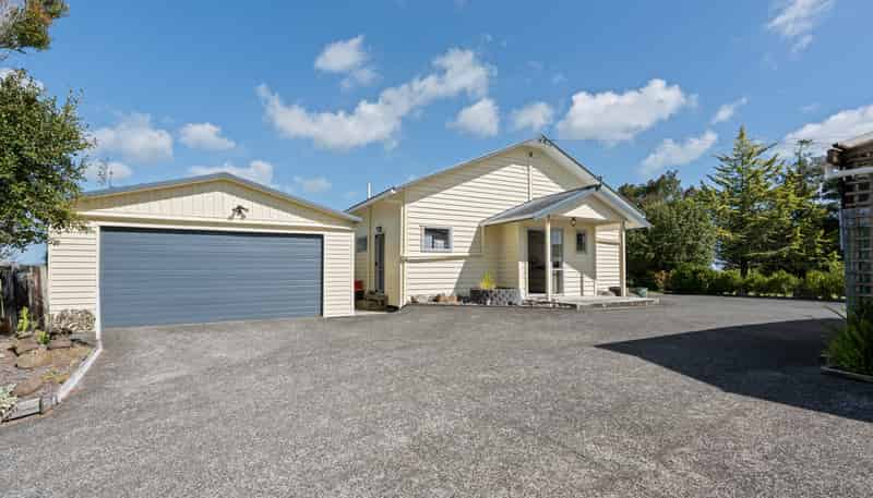 174 Kaipara Coast Highway, Helensville
