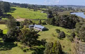 174 Kaipara Coast Highway, Helensville