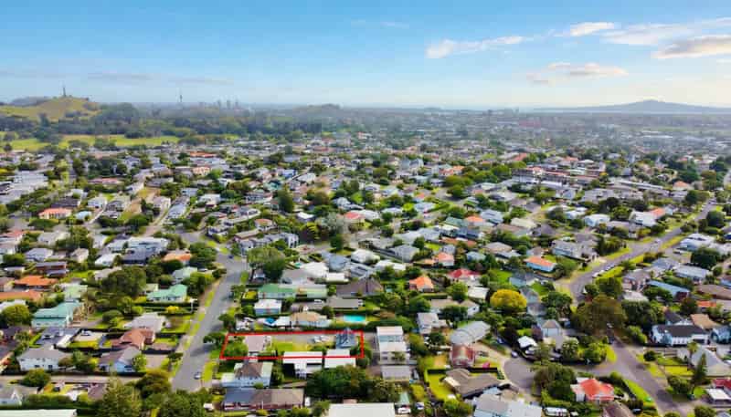 39 Athens Road, Onehunga