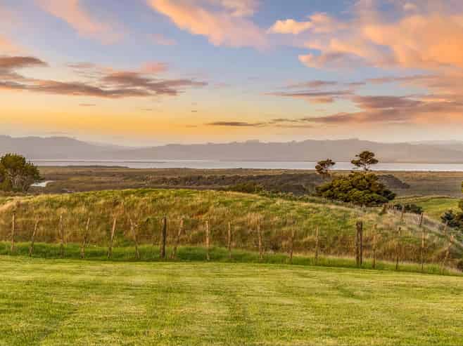  13 Slater Road, Helensville