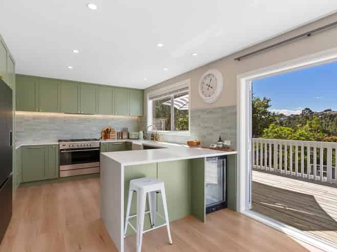 69 Island Bay Road, Beach Haven