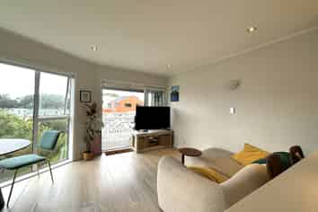 7/14 Marau Crescent, Mission Bay