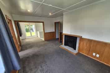 18  Christian Street, Bryndwr