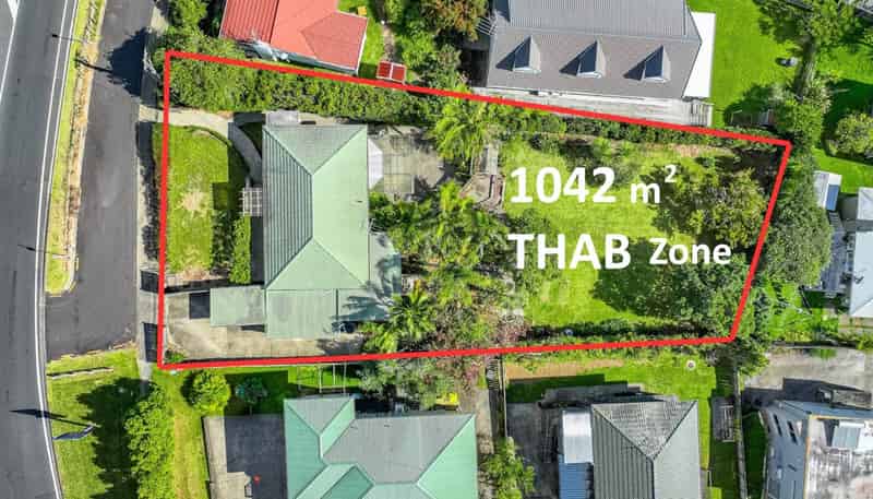 938 East Coast Road, Northcross