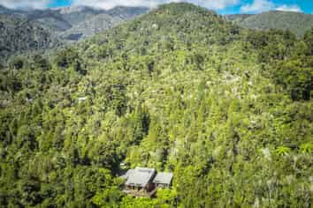 32 Mokihinui Preserve, Seddonville