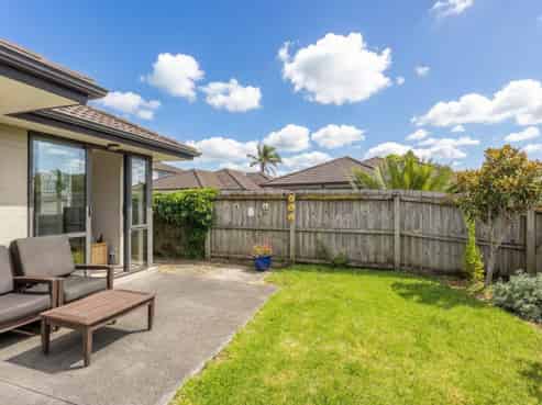 16 The Rise, Gulf Harbour