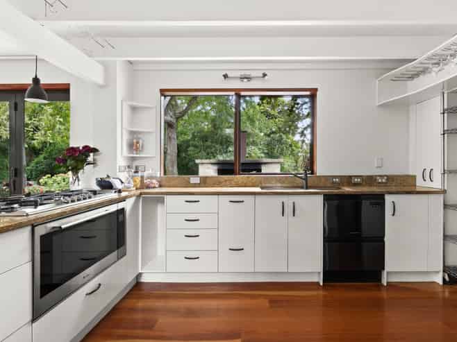 25 Reeve Drive, Havelock North