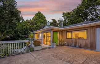 15a Nicholson Place, Hillcrest