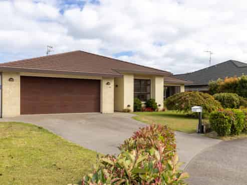 196 Milne drive, Paraparaumu