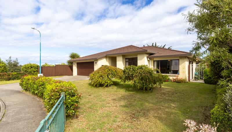 196 Milne drive, Paraparaumu