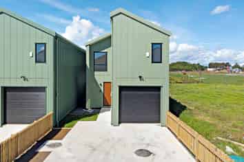 23 Karaka Village Parade, Karaka