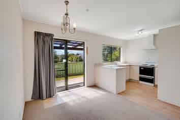 66 Brymer Road, Grandview Heights