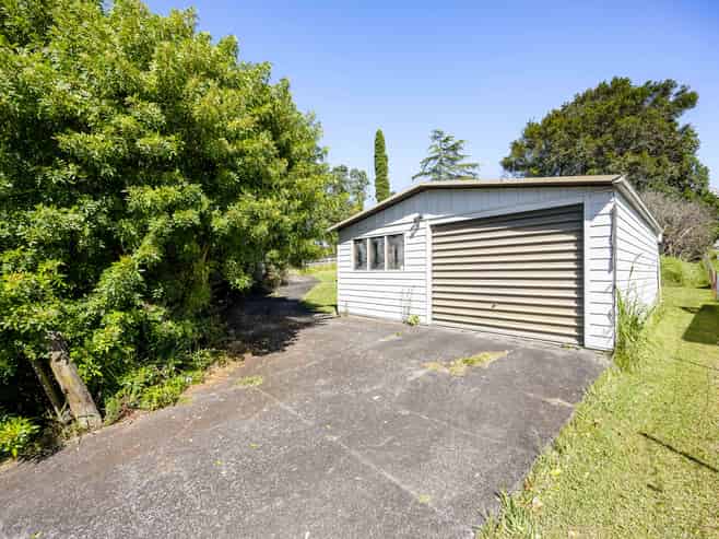 6 Fitzherbert Avenue, West Harbour