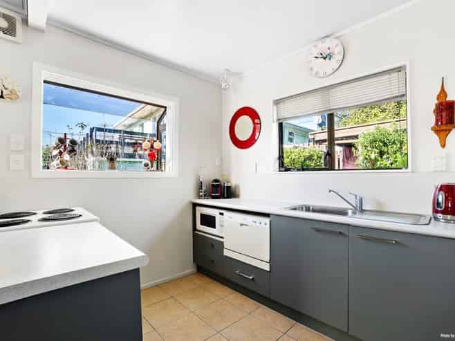 2/76 Beach Haven Road, Beach Haven