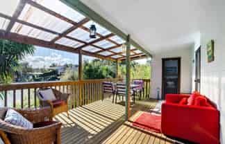 2/76 Beach Haven Road, Beach Haven