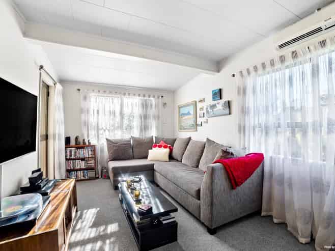 2/76 Beach Haven Road, Beach Haven