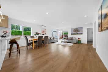 27E Greenhill Crescent, Pakuranga Heights