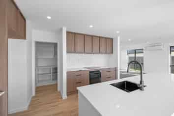5 Lockburn Lane, Tinwald