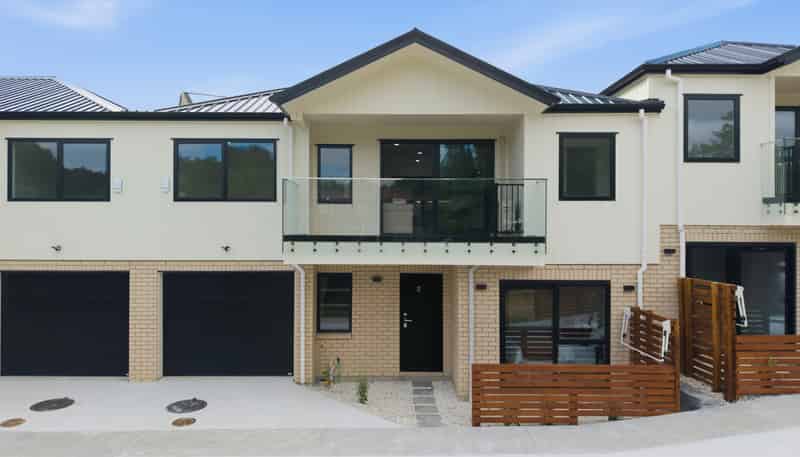 16 Kirby Street, Glendene