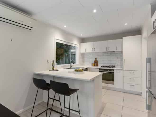 1B Springfield Road, Western Springs