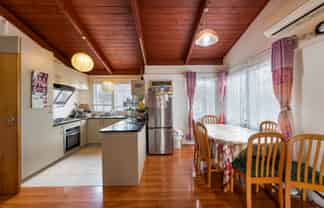 1/255 Swanson Road, Henderson