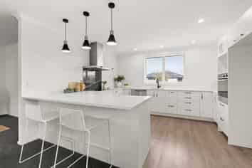 42 Lochhead Street, Mahora