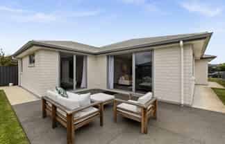 42 Lochhead Street, Mahora