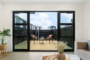 7/9 Blanes Road, Weymouth