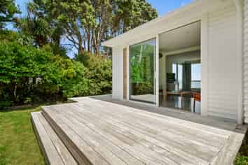 29 London Road, Korokoro