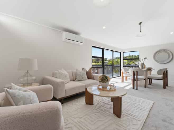 2 Seaford Place, Murrays Bay