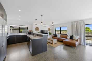 35 Remana Crescent, Huapai